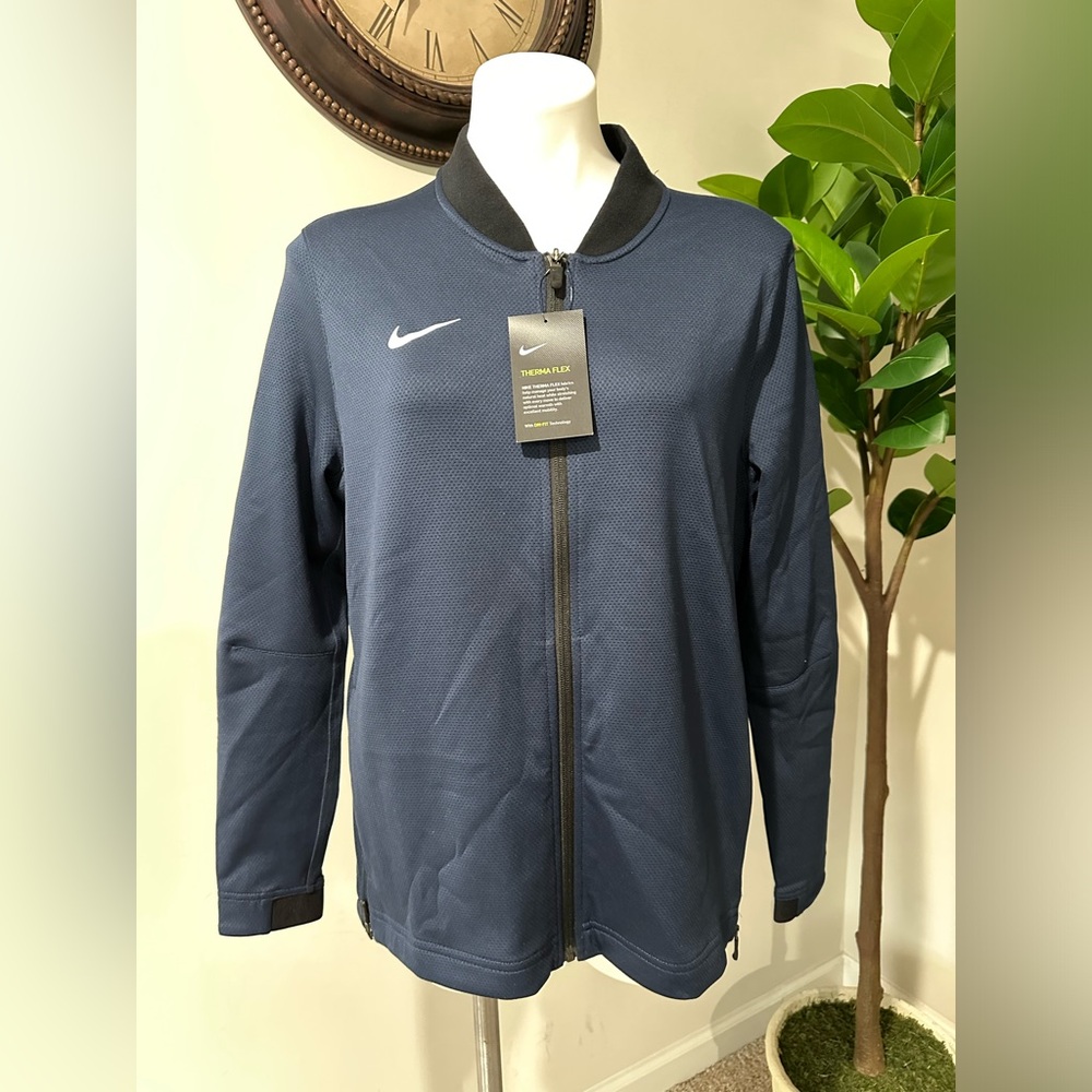 NEW Nike Therma Flex Women’s Basketball Zip Jacket Navy Blue LARGE